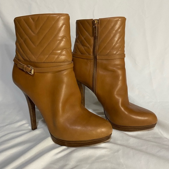 Ankle boots - Picture 2 of 4